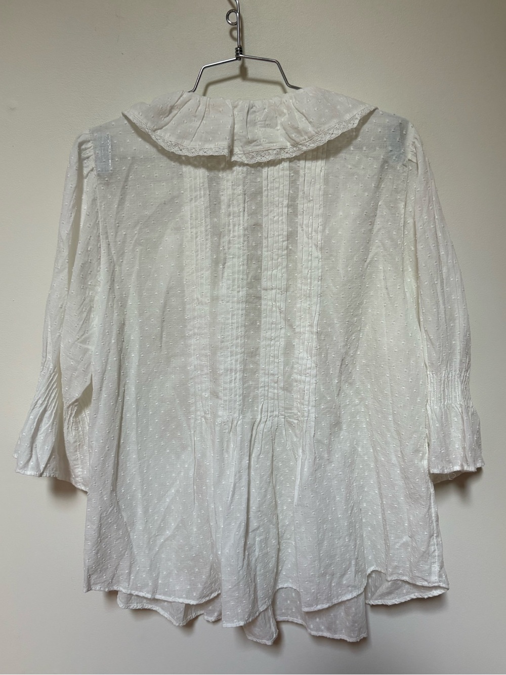 NWOT By Anthropologie Ruffled Pin-Tuck Button-Front Blouse Size Medium - Picture 13 of 13